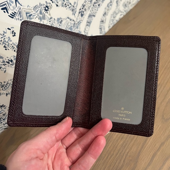 Louis Vuitton Burgundy Taiga Leather Wallet - Picture 3 of 8